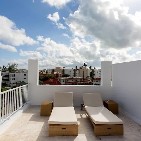 Ocean Views & Private Beach! Luxury 4Bdr Getaway